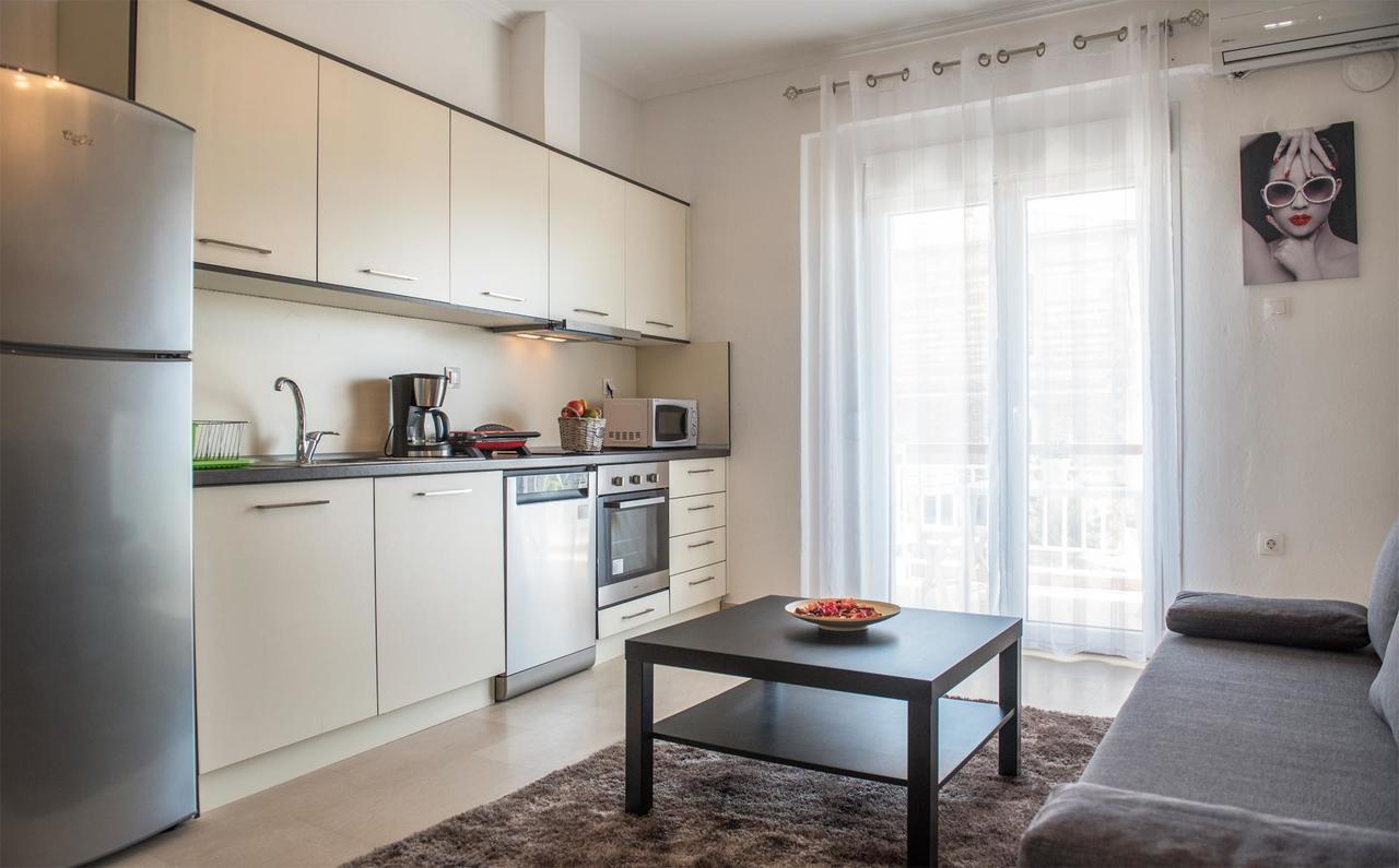 Michalis Apartments Polýgyros Dış mekan fotoğraf